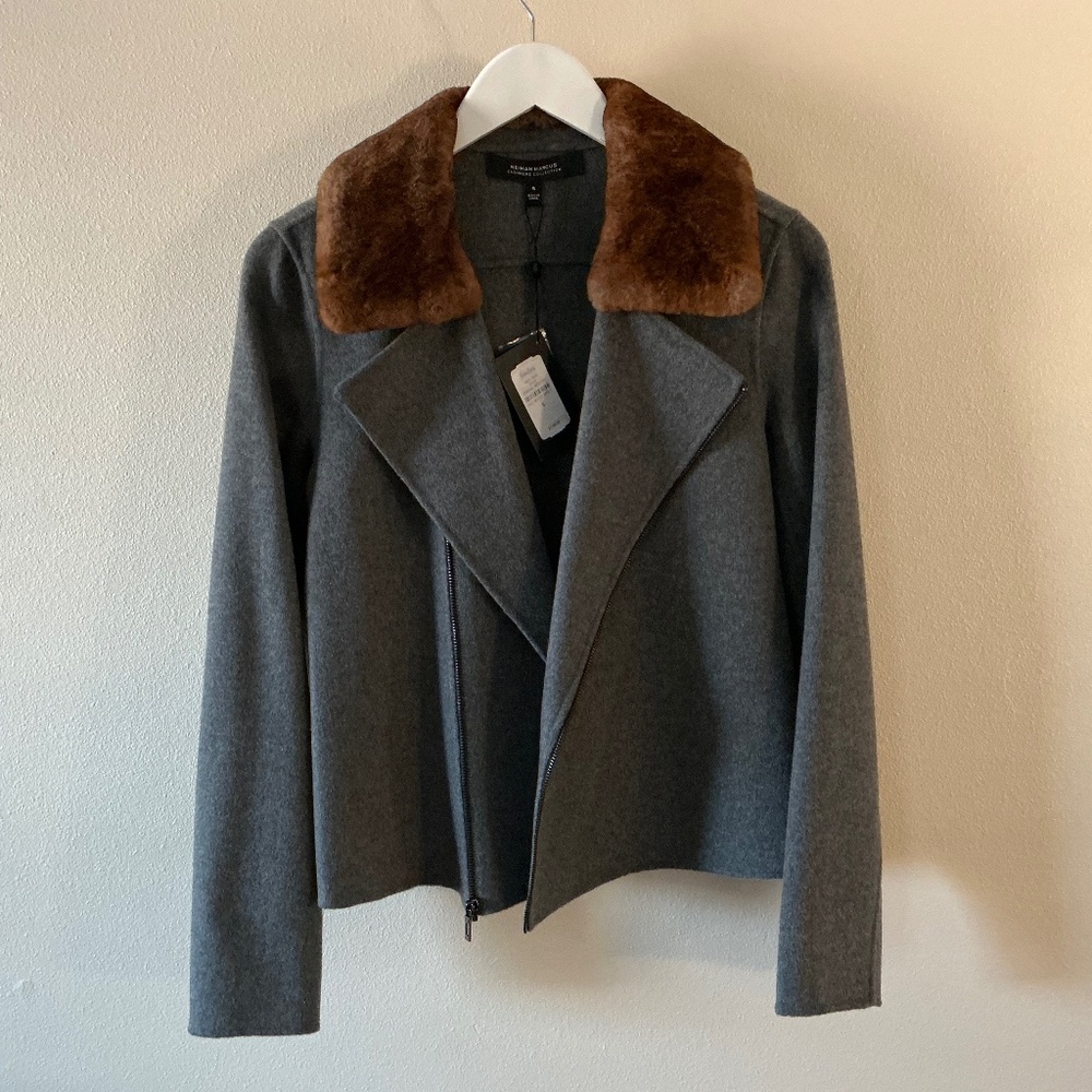 Neiman Marcus Women 100%Cashmere Gray Jacket with Removable Real Fur Collar (S)